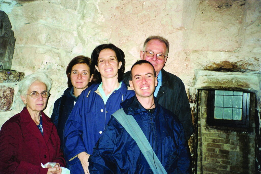 ASSISI~1
